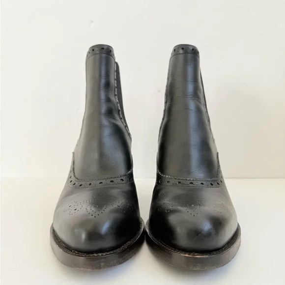 Prada Milano Black Leather Brogue Chelsea Ankle Boots Block Heels EU 39 - Picture 5 of 12